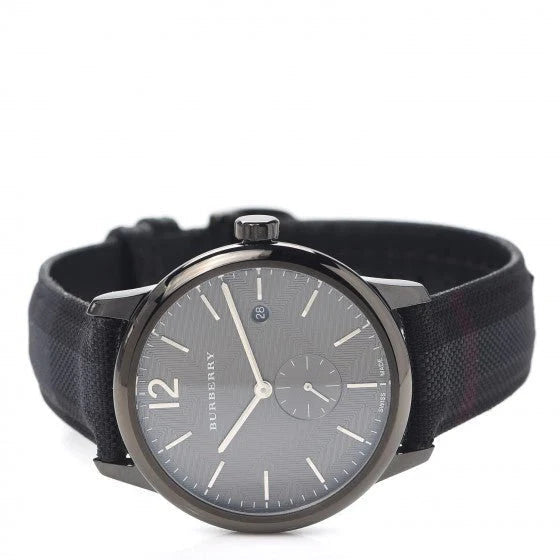Burberry BU10010 Classic Analog Men's Watch